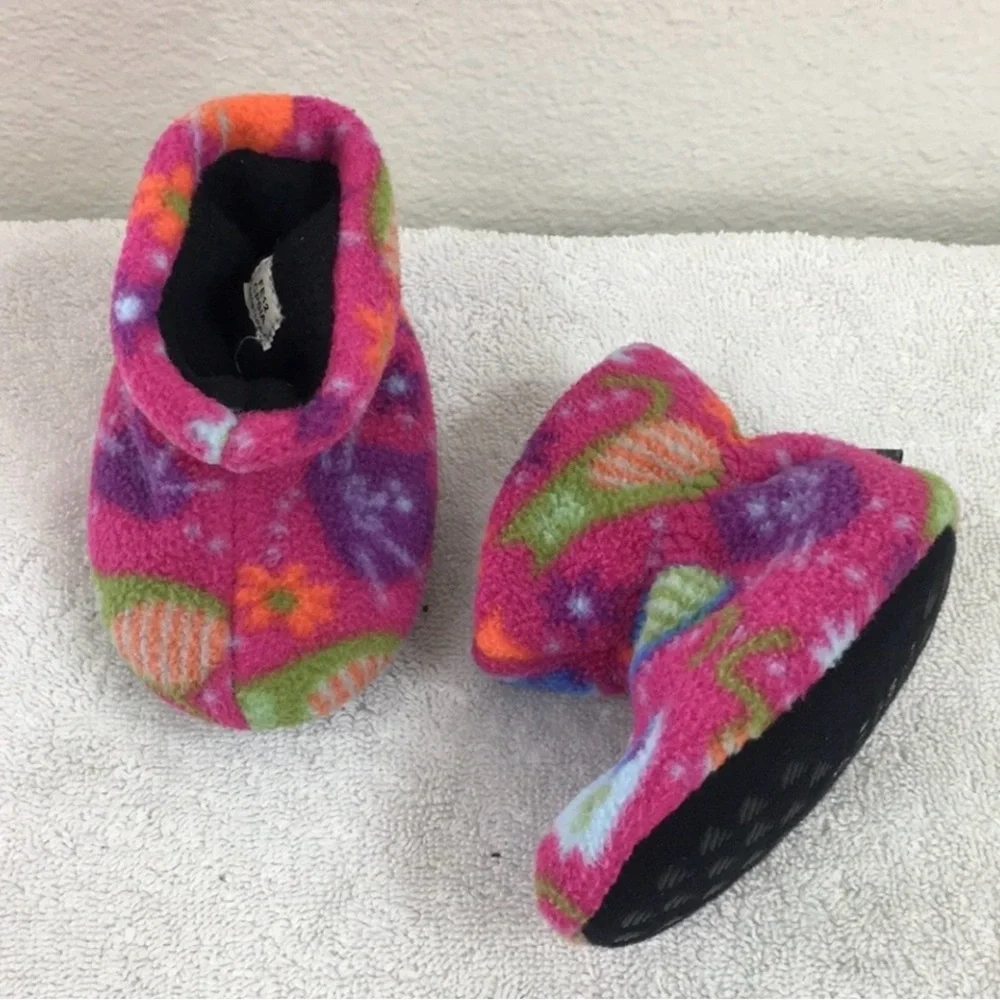 3/$25 Acorn Pink Abstract Floral Fleece Bootie House Slipper Shoe Size 6-12M
